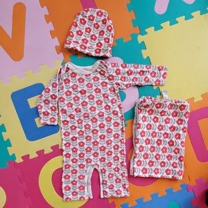 Winter Water Factory romper, hat, blanket set